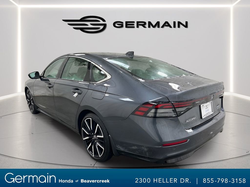 Used 2025 Honda Accord Touring image 7