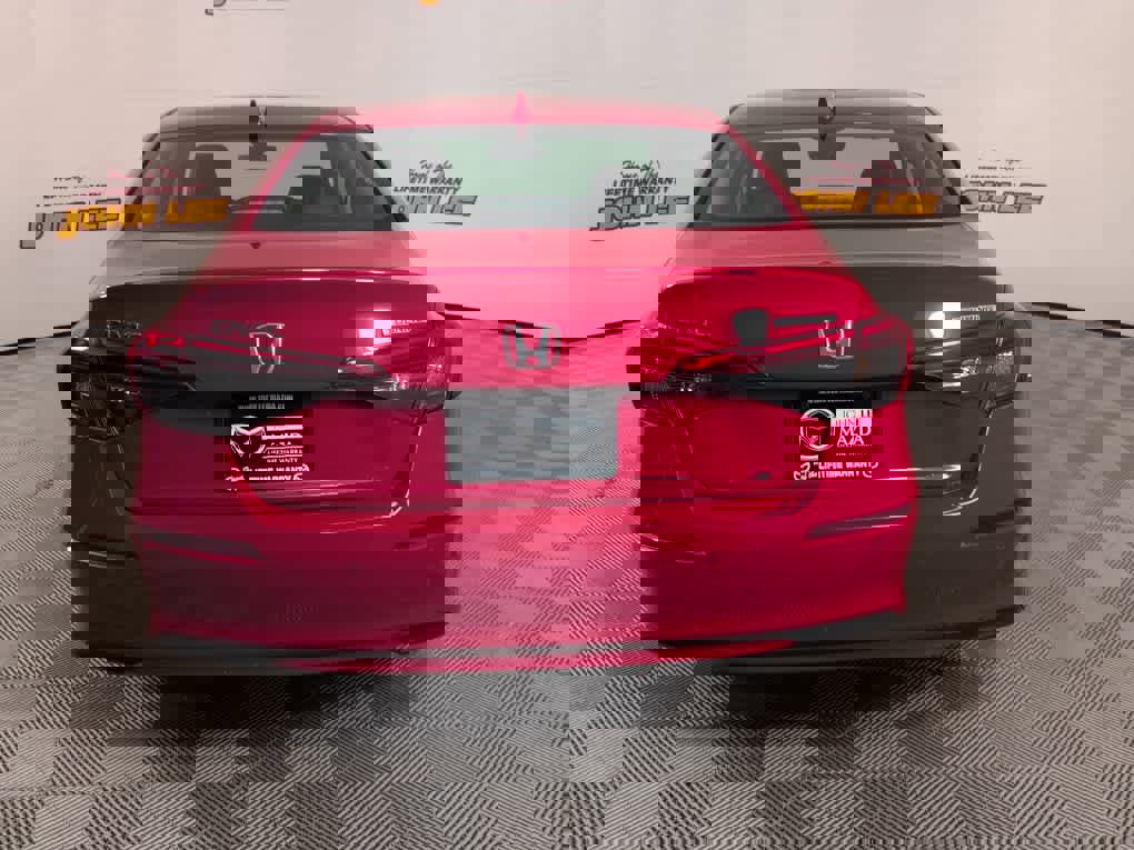 Used 2024 Honda Civic Touring image 4