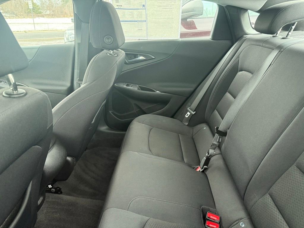 Used 2022 Chevrolet Malibu LS image 12