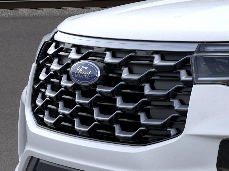 New 2026 Ford Explorer Platinum w/ LUX Leather Package image 18