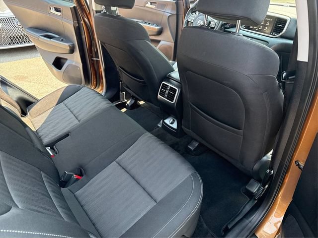 Used 2020 Kia Sportage LX AWD/4WD image 36