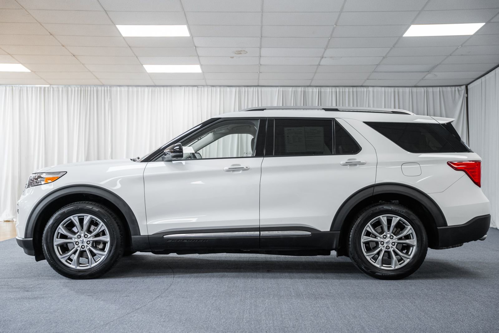 Certified 2020 Ford Explorer Limited image 5