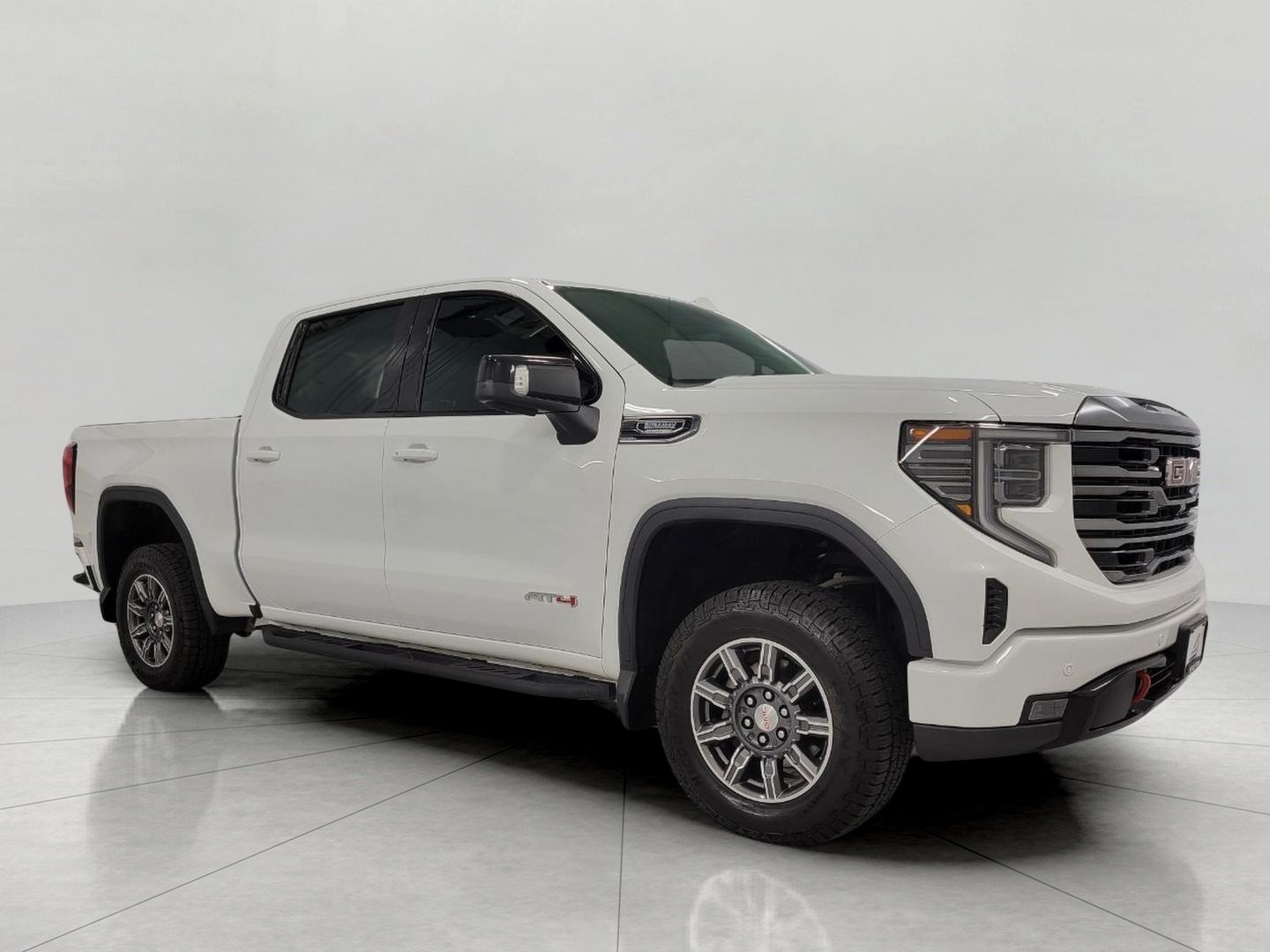 Certified 2024 GMC Sierra 1500 AT4 w/ AT4 Preferred Package AWD/4WD image 29