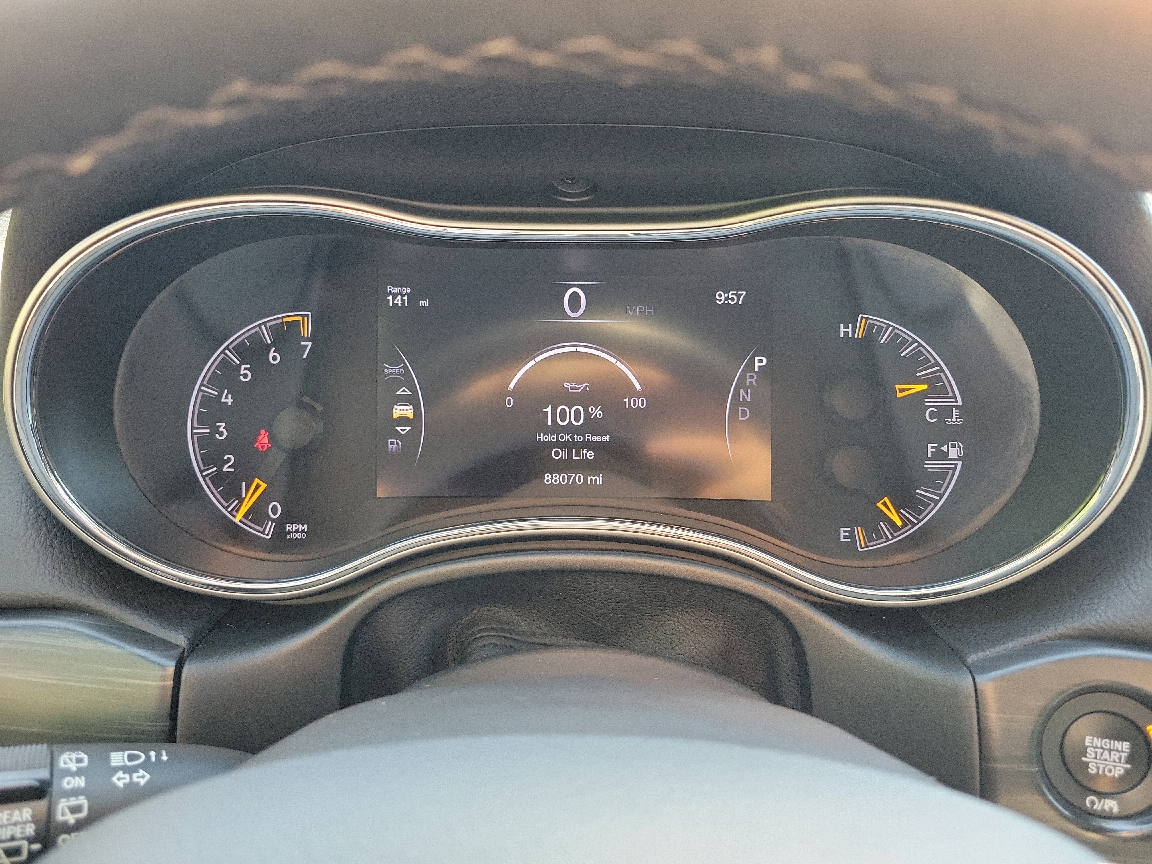Used 2020 Jeep Grand Cherokee Limited w/ Luxury Group II image 27