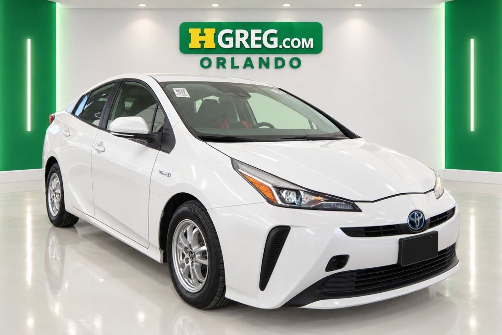 Used 2021 Toyota Prius L Eco FWD image 4