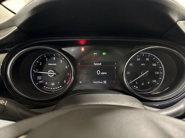 Used 2020 Buick Encore GX Essence AWD/4WD image 12
