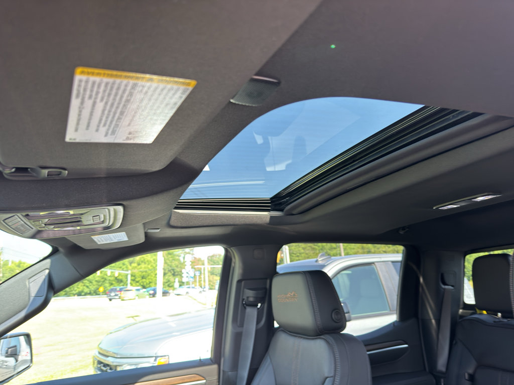 New 2026 Chevrolet Silverado 1500 High Country AWD/4WD image 35