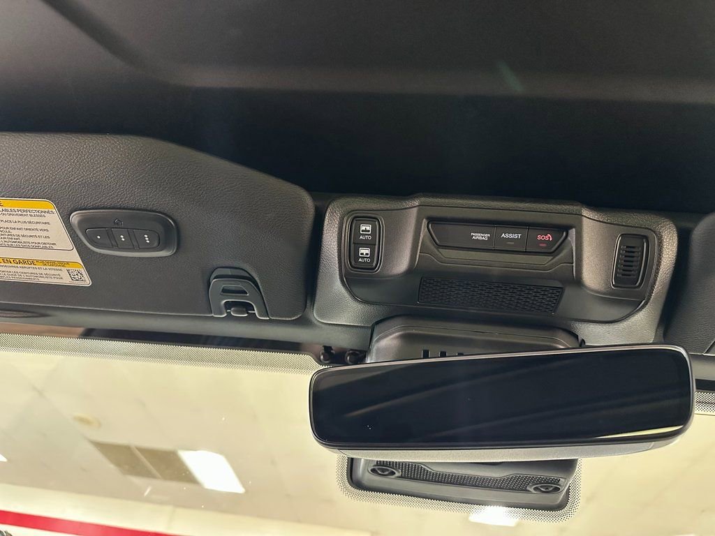 Used 2024 Jeep Wrangler High Altitude image 34