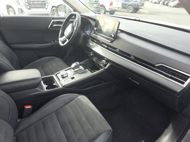 Used 2022 Mitsubishi Outlander SE image 10