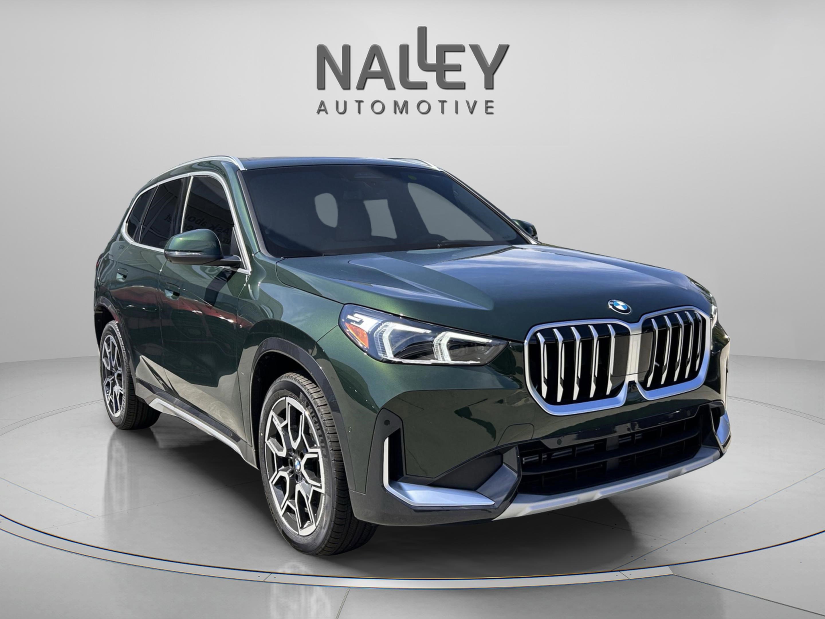 Used 2025 BMW X1 xDrive28i w/ Technology Package image 6