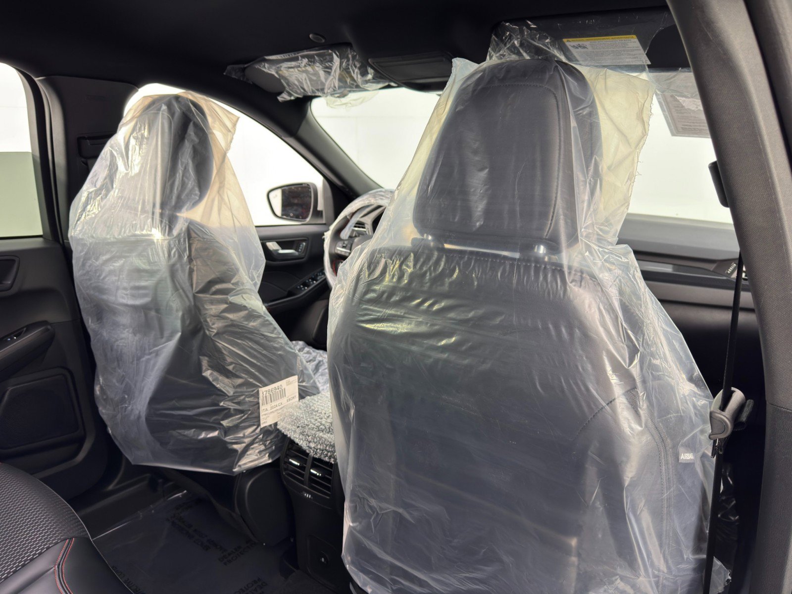 Used 2024 Ford Escape ST-Line Select image 34