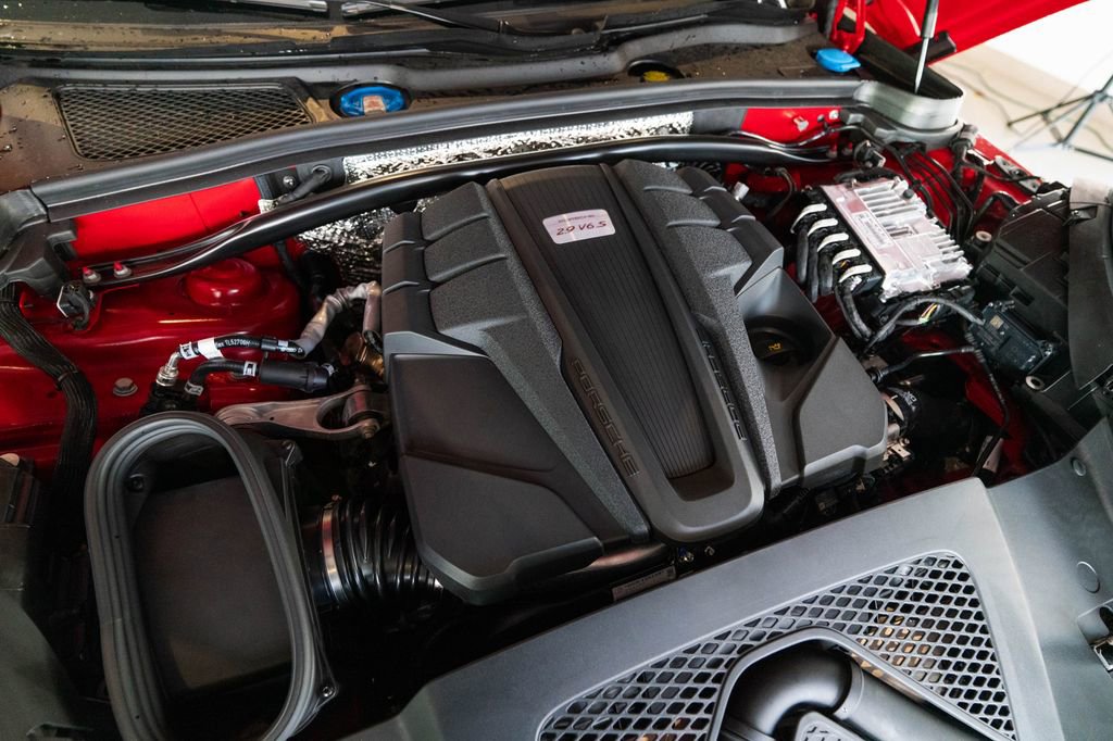 New 2026 Porsche Macan S image 41