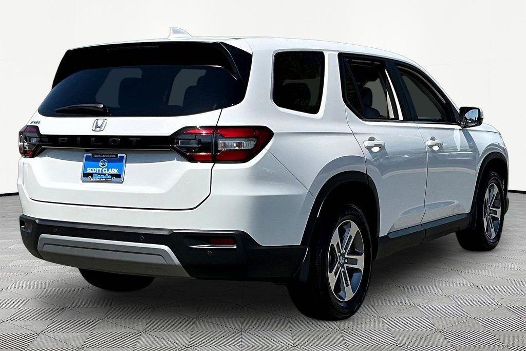 Used 2024 Honda Pilot EX-L image 6