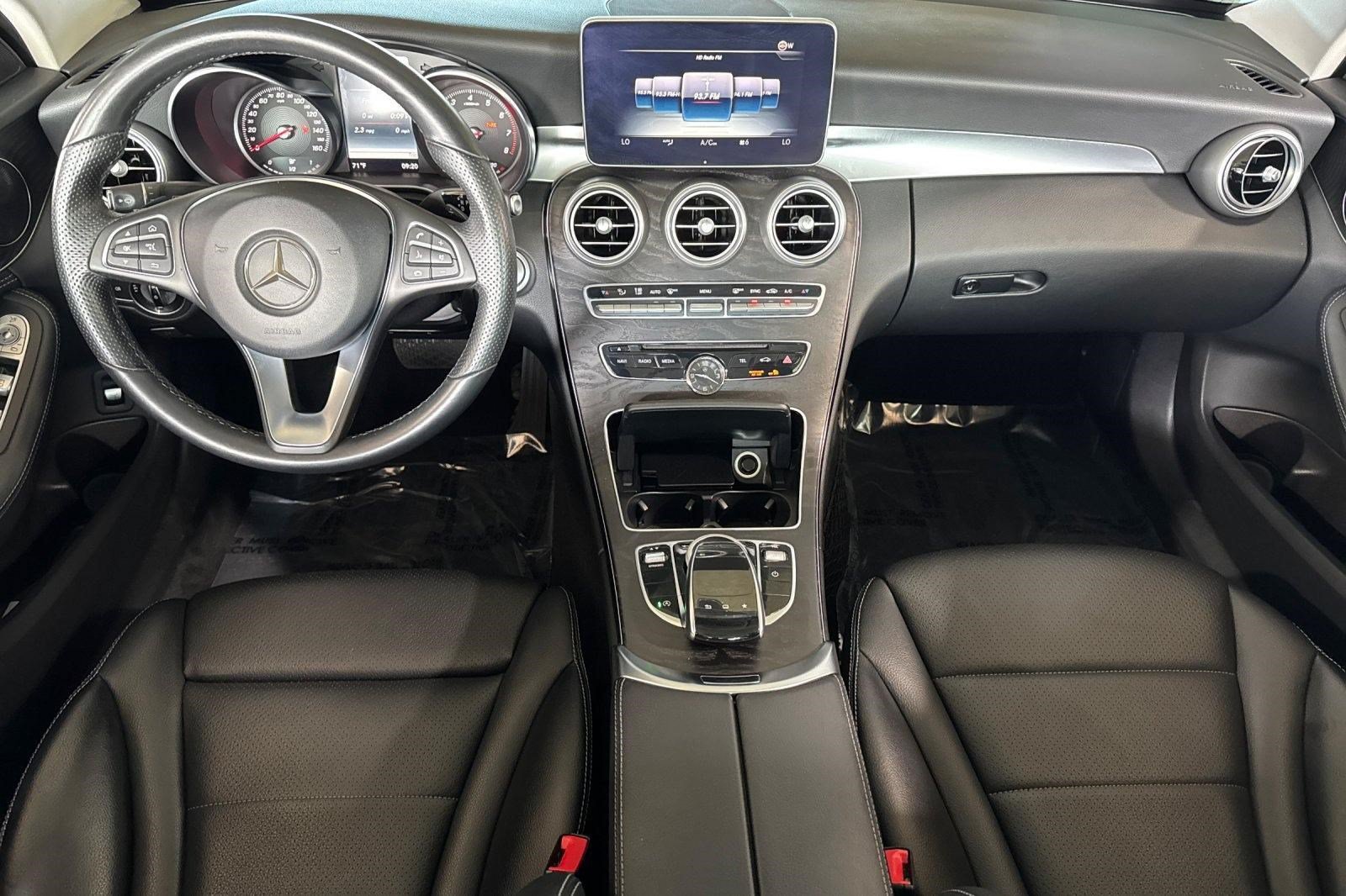 Used 2016 Mercedes-Benz C 300 Sedan image 28