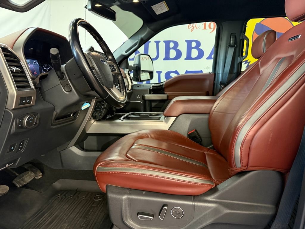 Used 2022 Ford F450 Platinum w/ FX4 Off-Road Package image 11