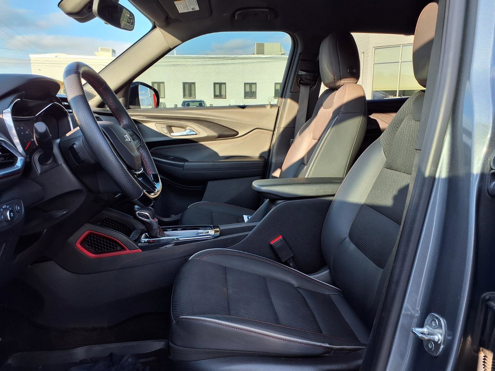 Used 2022 Chevrolet TrailBlazer RS AWD/4WD image 6