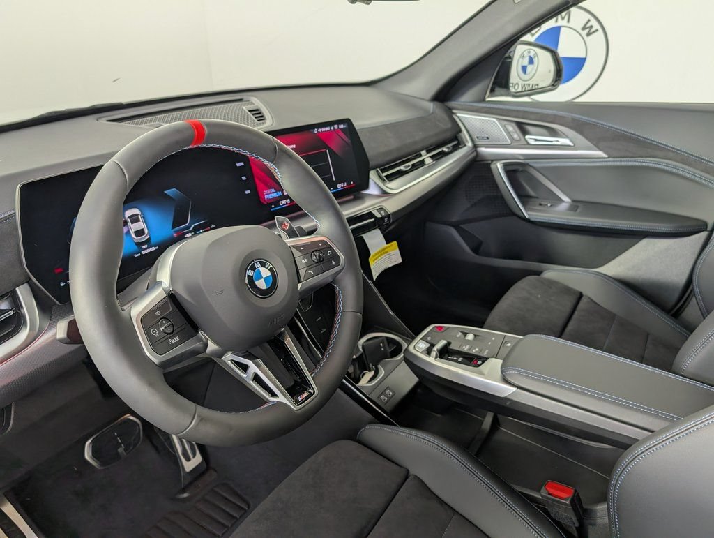 New 2026 BMW X2 M35i w/ M Sport Professional Package AWD/4WD image 11