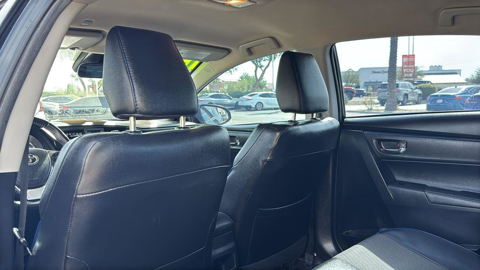 Used 2019 Toyota Corolla SE w/ Carpet Mat Package (TMS) FWD image 27