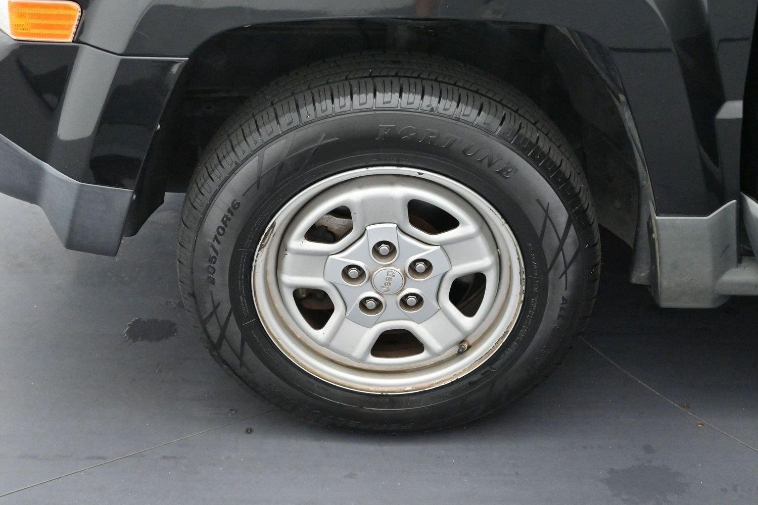 Used 2011 Jeep Patriot Sport w/ PWR Value Group AWD/4WD image 24