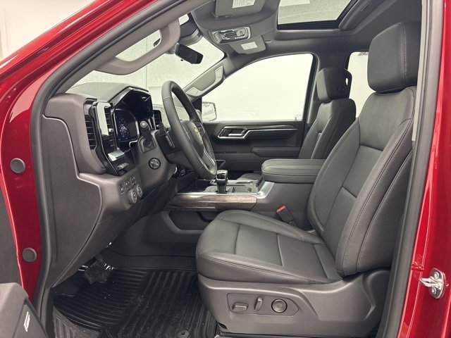 New 2026 Chevrolet Silverado 1500 LTZ w/ Technology Package image 28