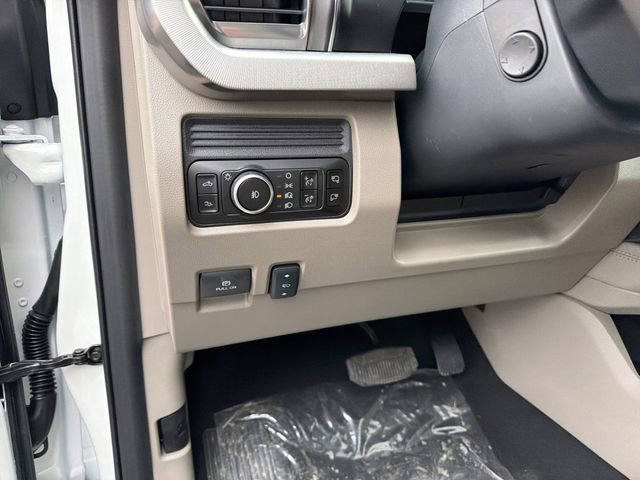 New 2026 Ford F250 Platinum w/ Platinum Plus Package image 17