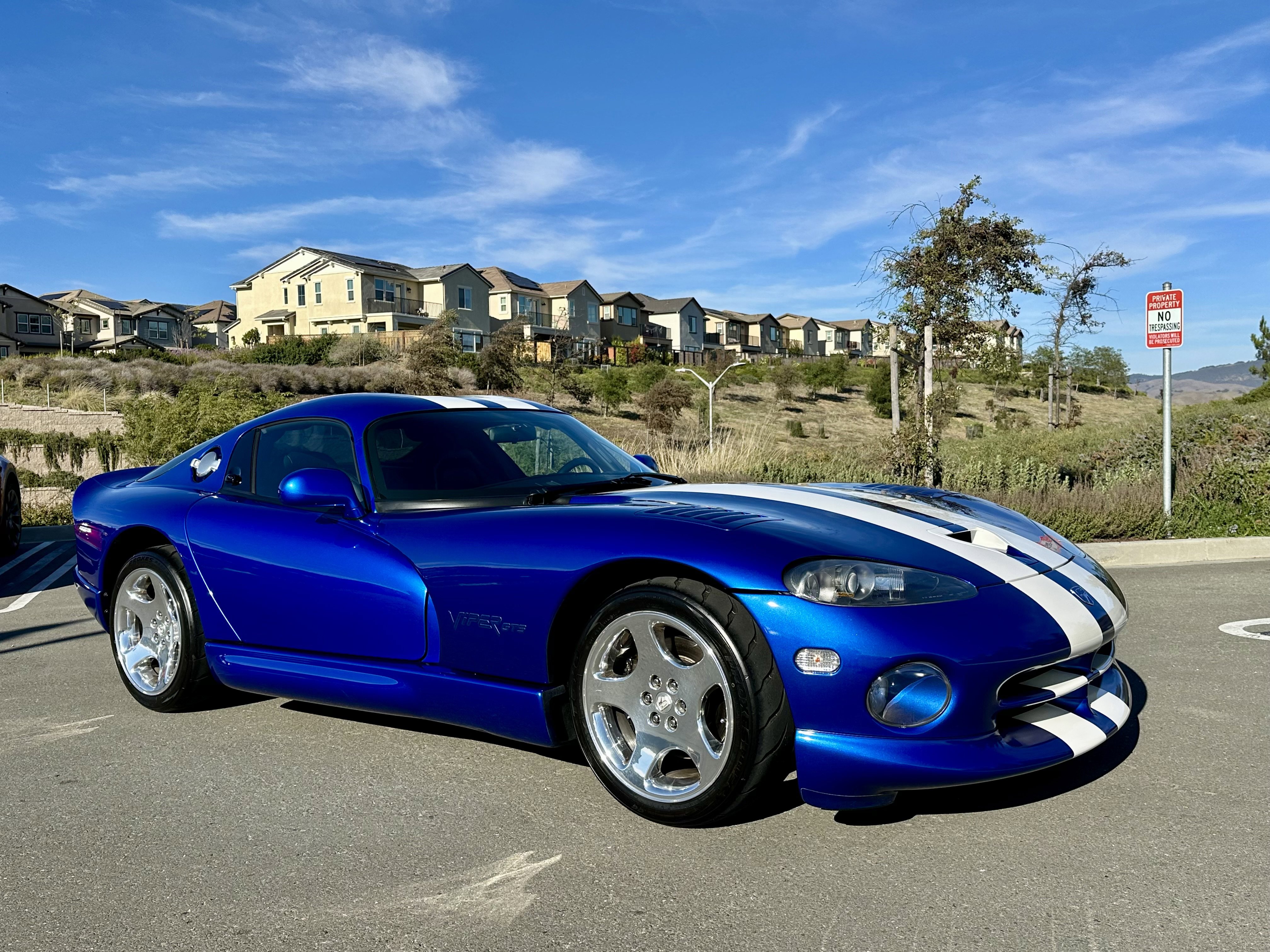 Used 1997 Dodge Viper GTS image 5