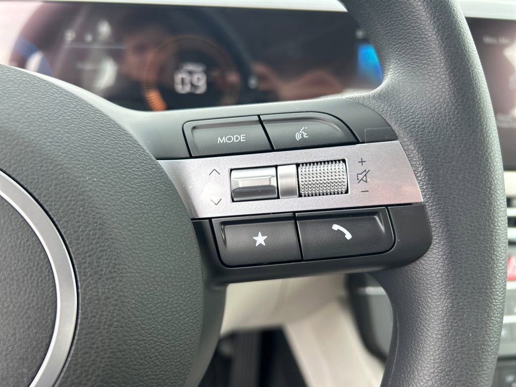 New 2026 Hyundai Tucson SE image 15