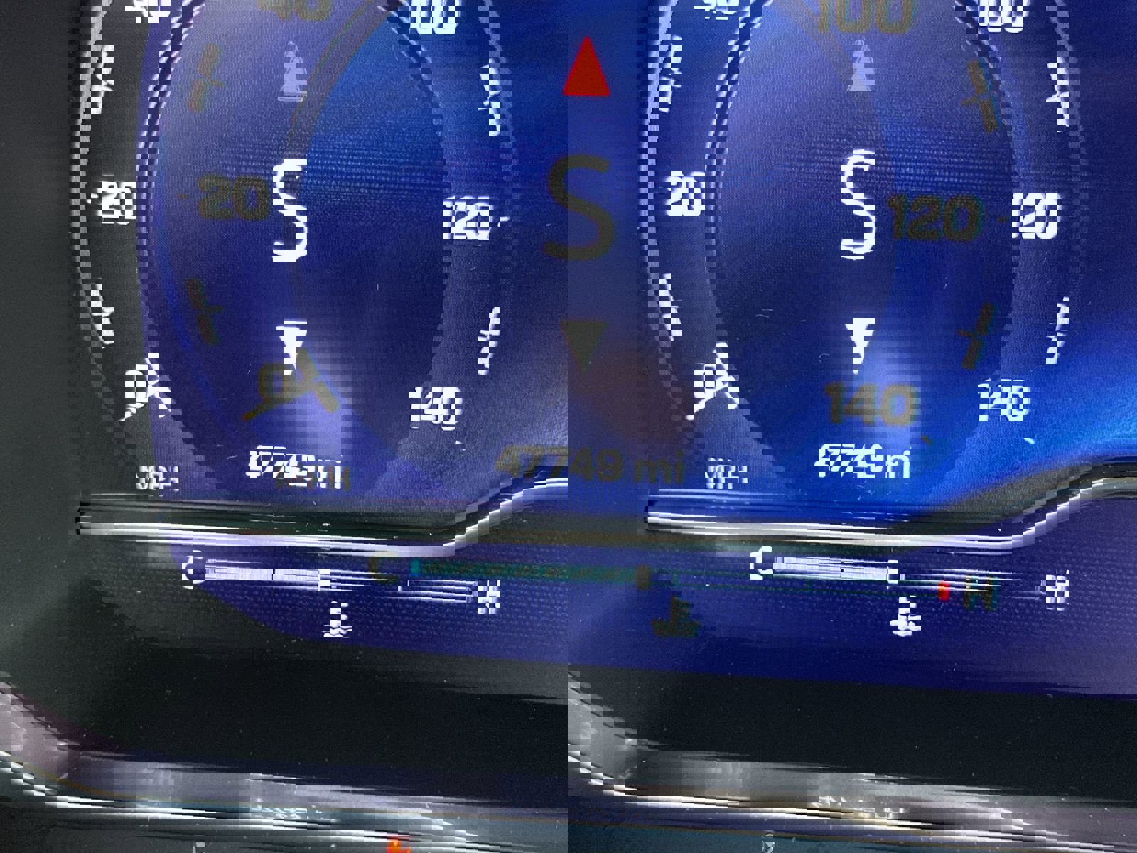 Used 2024 Chevrolet Tahoe RST w/ Luxury Package image 24