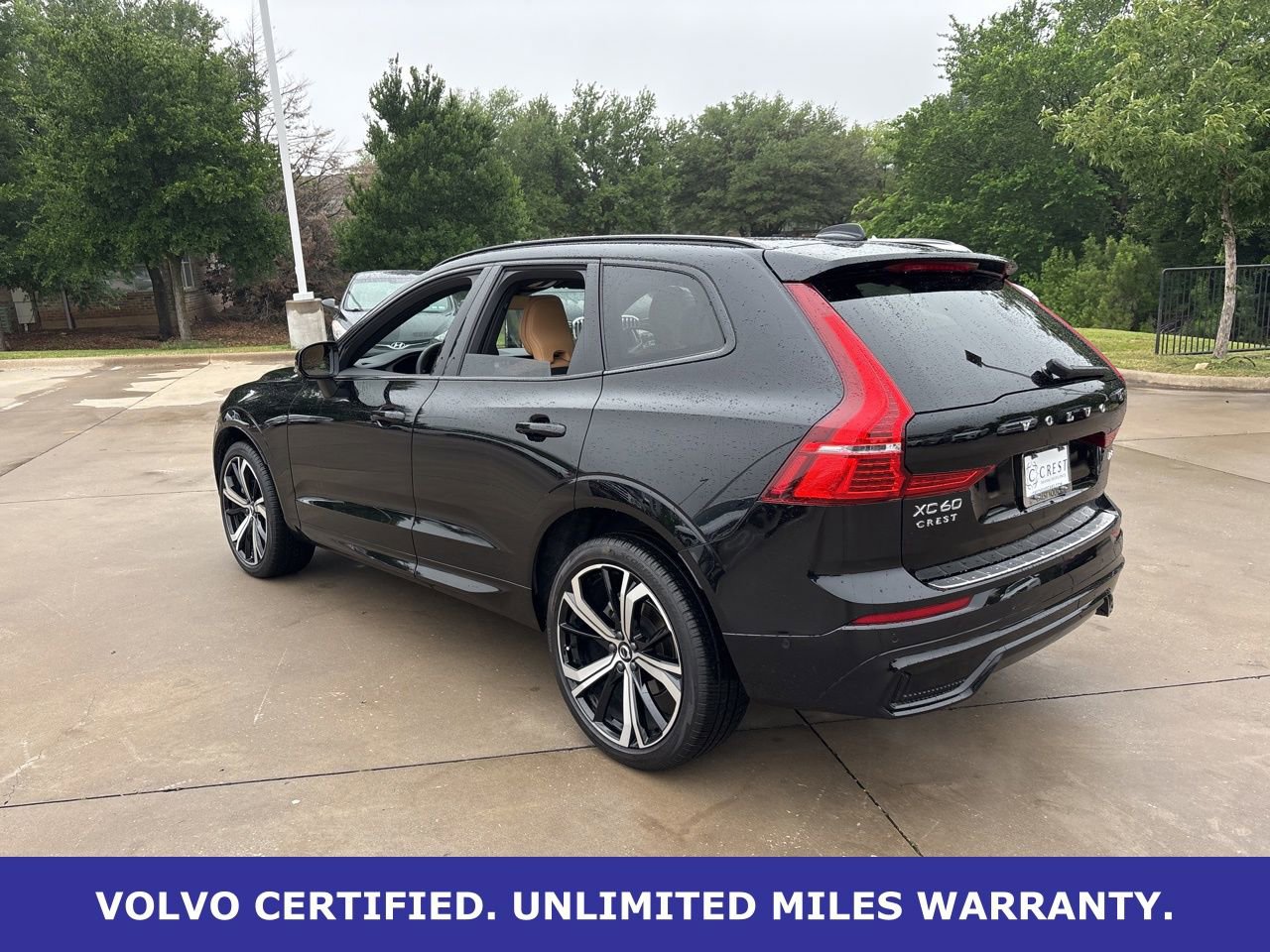 Certified 2025 Volvo XC60 B5 Ultra w/ Protection Package Premier image 7