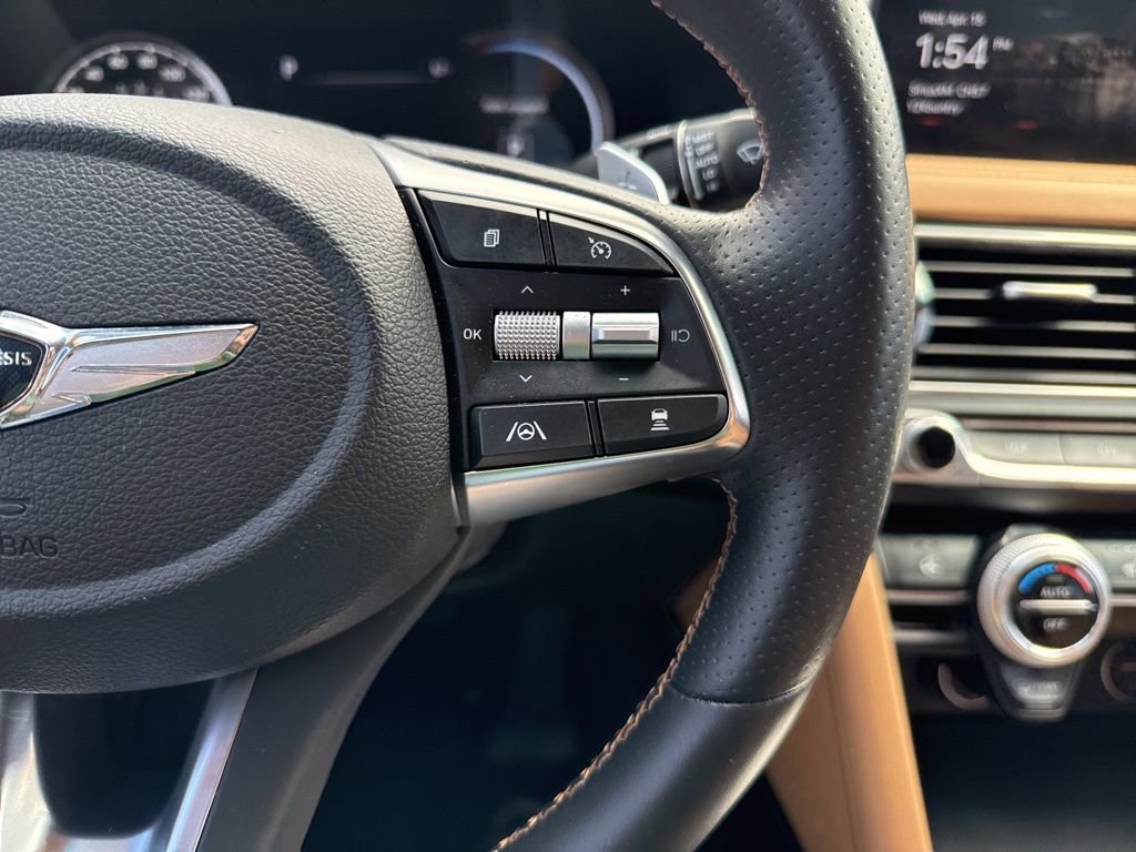Used 2022 Genesis G70 3.3T image 12