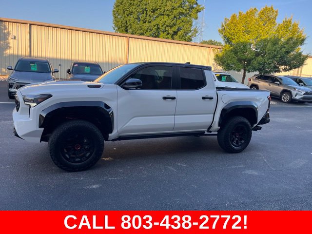 Used 2025 Toyota Tacoma TRD Pro AWD/4WD image 43