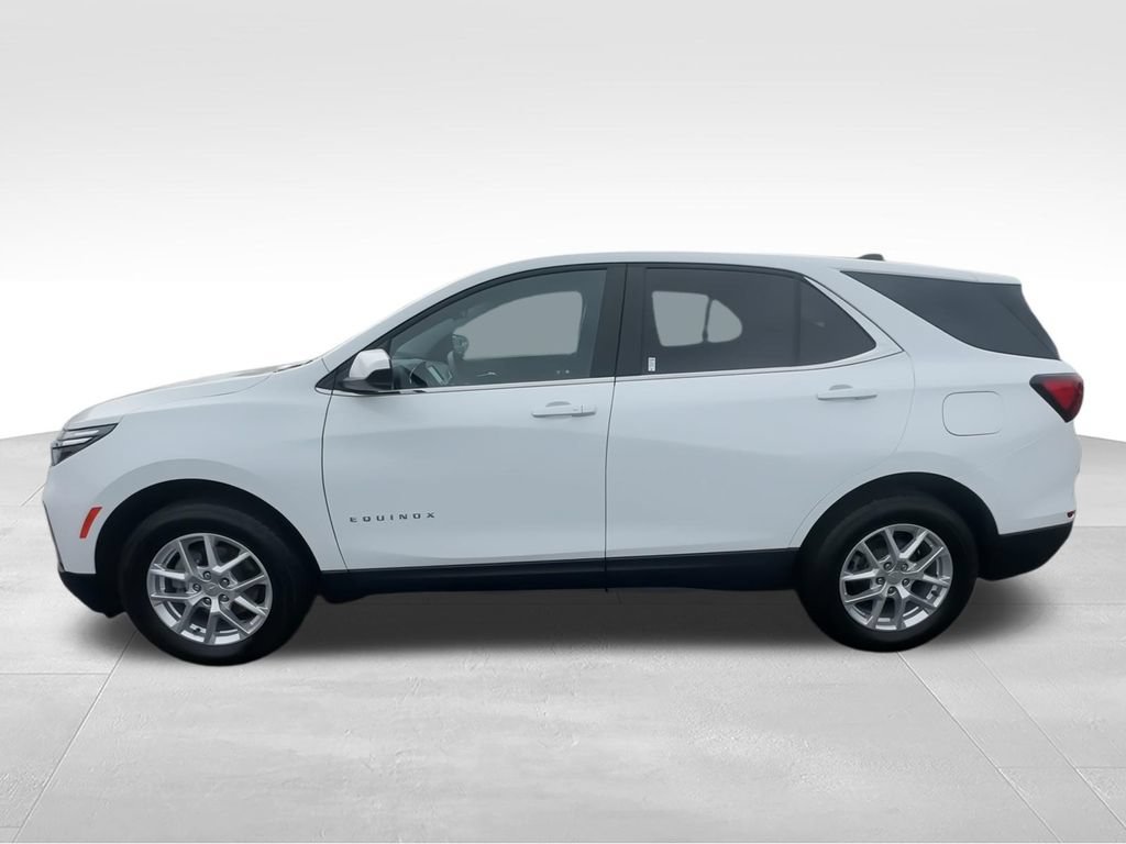 Used 2024 Chevrolet Equinox LT w/ LPO, Floor Liner Package AWD/4WD image 5