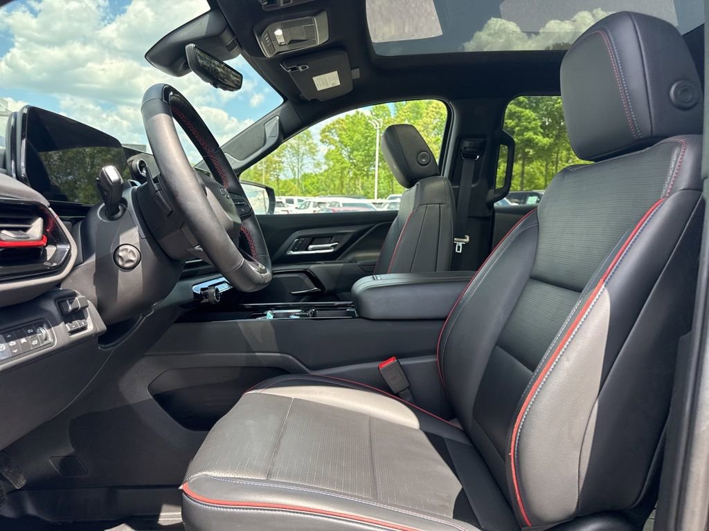 Used 2024 Chevrolet Silverado EV RST AWD/4WD image 9