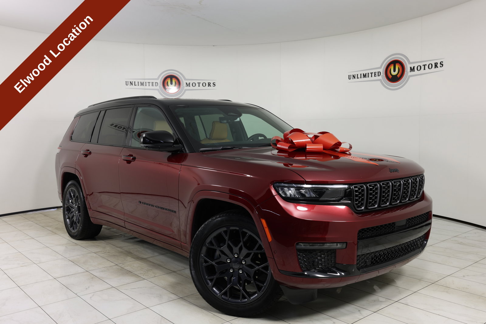 Used 2025 Jeep Grand Cherokee L Summit AWD/4WD image 1