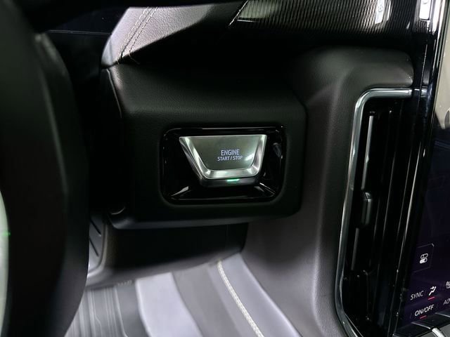 New 2026 GMC Yukon XL Elevation w/ Elevation Premium Package image 17