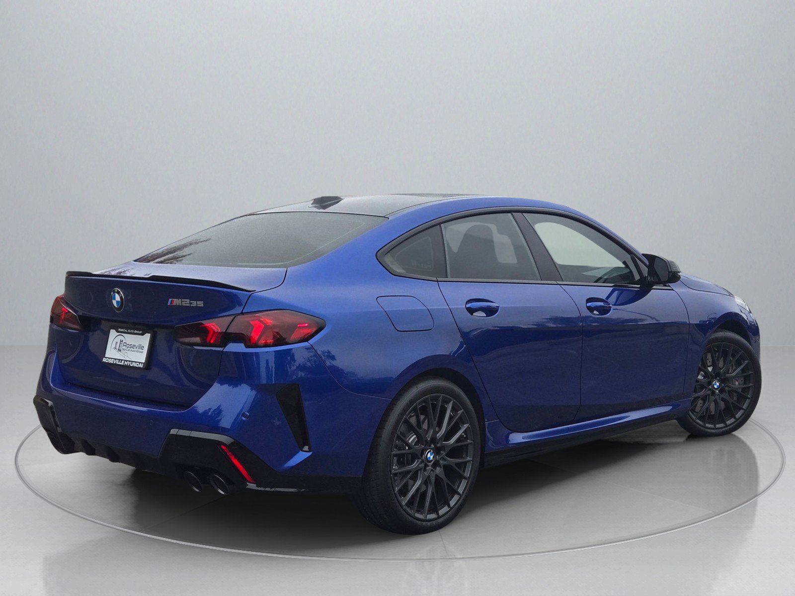 Used 2025 BMW M235i xDrive w/ M Performance Package image 8