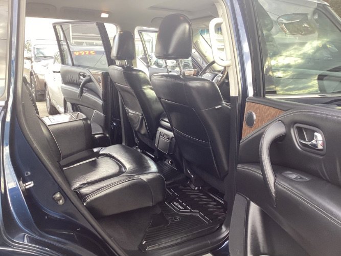 Used 2017 INFINITI QX80 4WD image 8