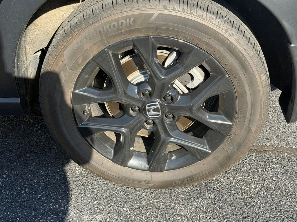 Used 2025 Honda HR-V Sport image 13