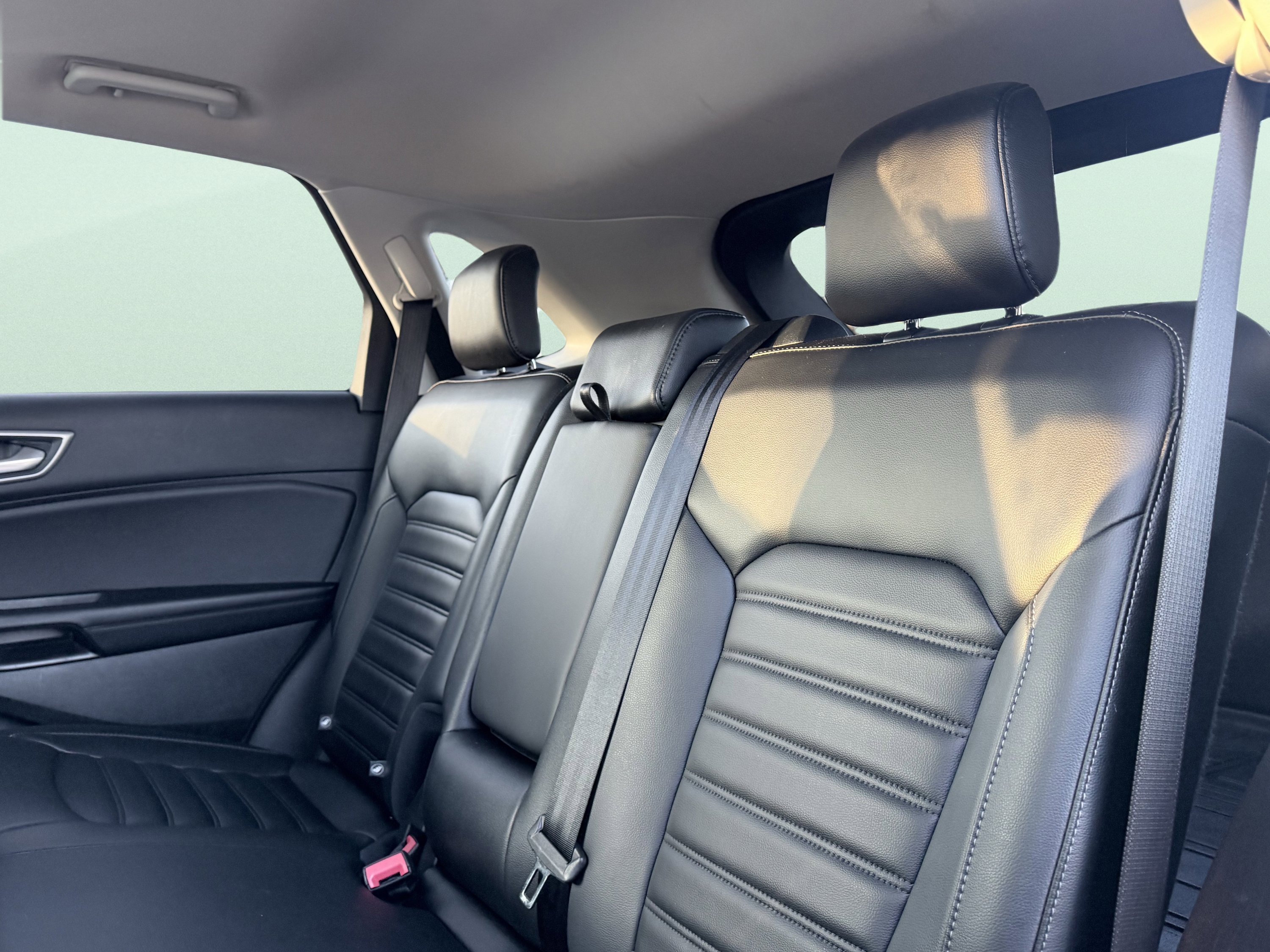 Used 2023 Ford Edge SEL w/ Convenience Package image 36