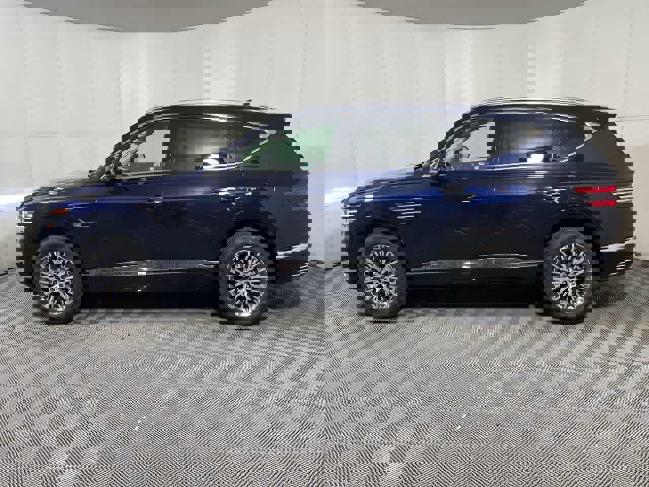 Used 2025 Genesis GV80 2.5T Standard image 7