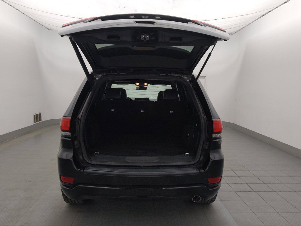 Used 2018 Jeep Grand Cherokee Altitude RWD image 29