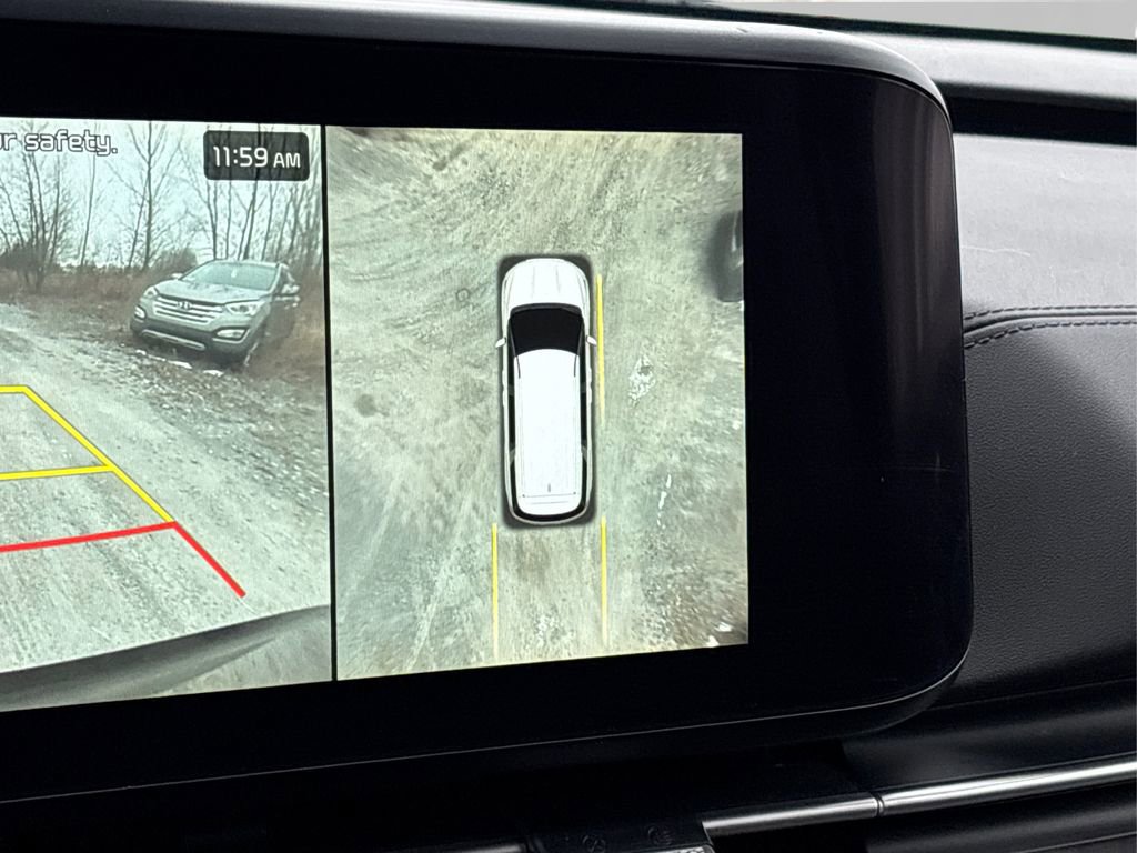 Used 2024 Kia Carnival SX image 31