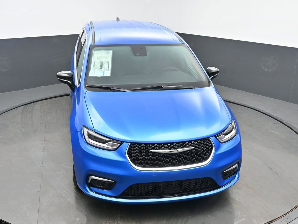 New 2026 Chrysler Pacifica Select image 45
