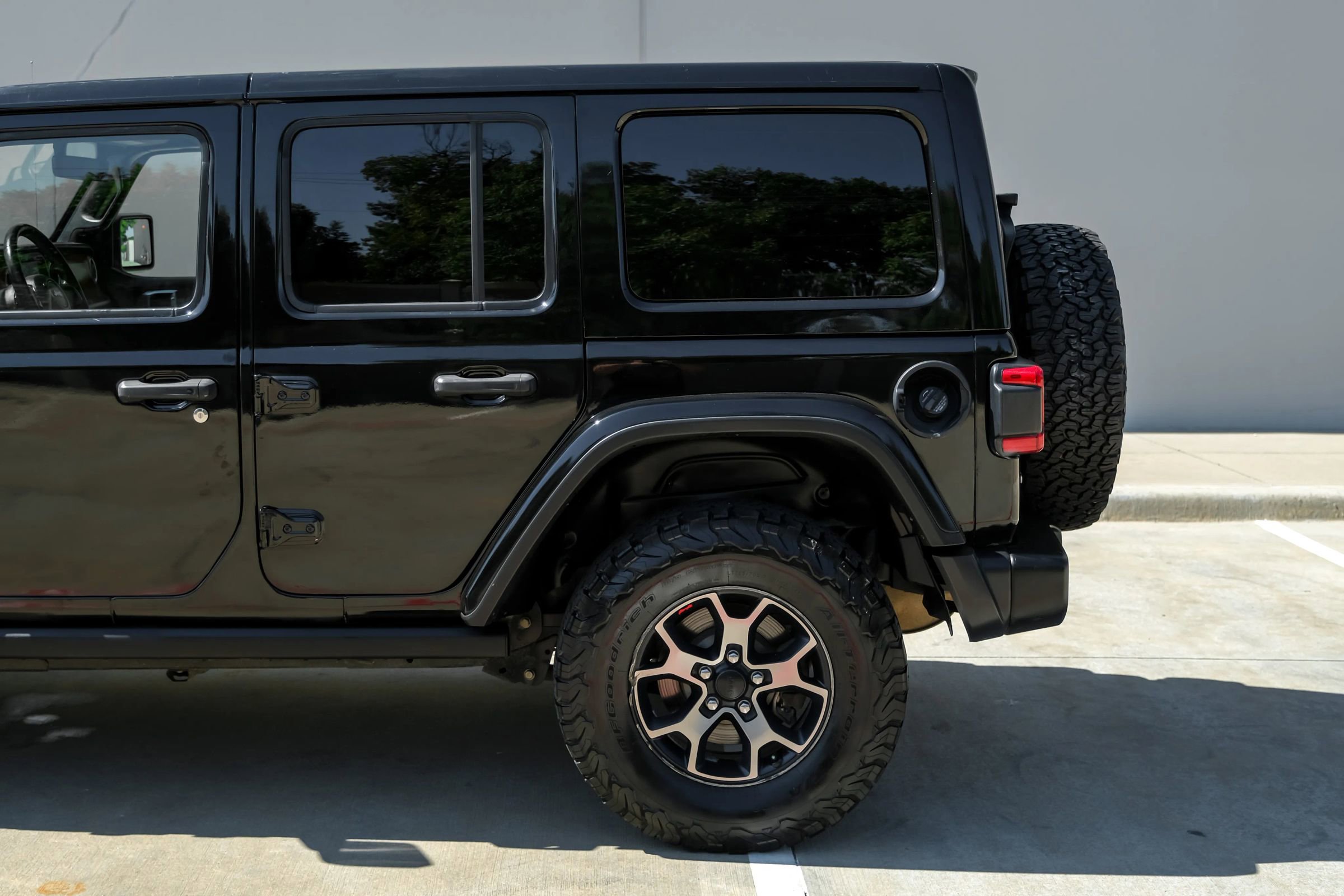 Used 2019 Jeep Wrangler Unlimited Rubicon image 8