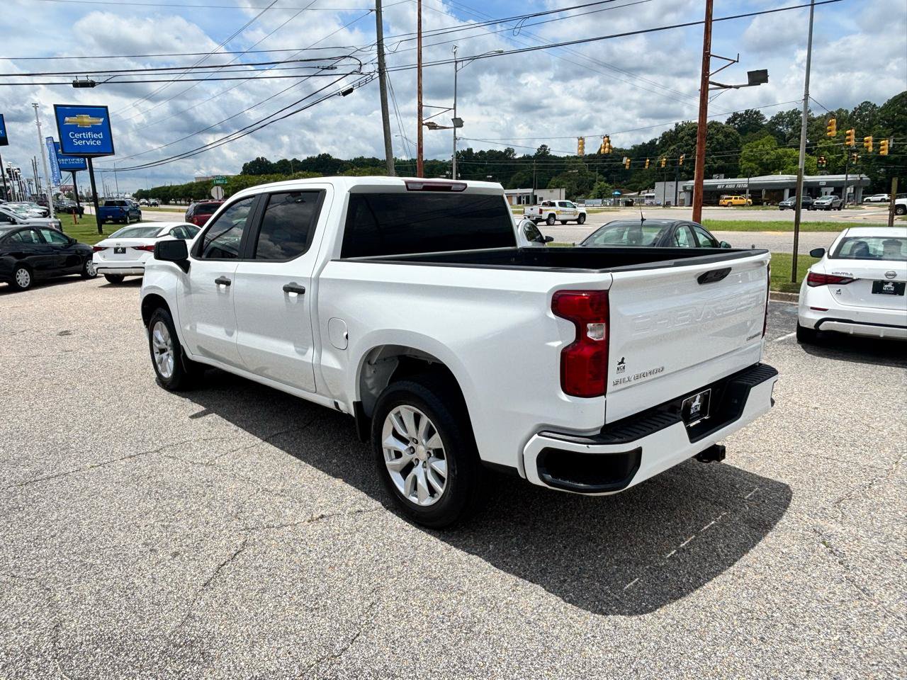 Used 2022 Chevrolet Silverado 1500 Custom RWD image 12