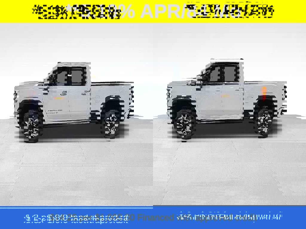 New 2026 GMC Sierra 3500 Denali w/ Denali Reserve Package image 4