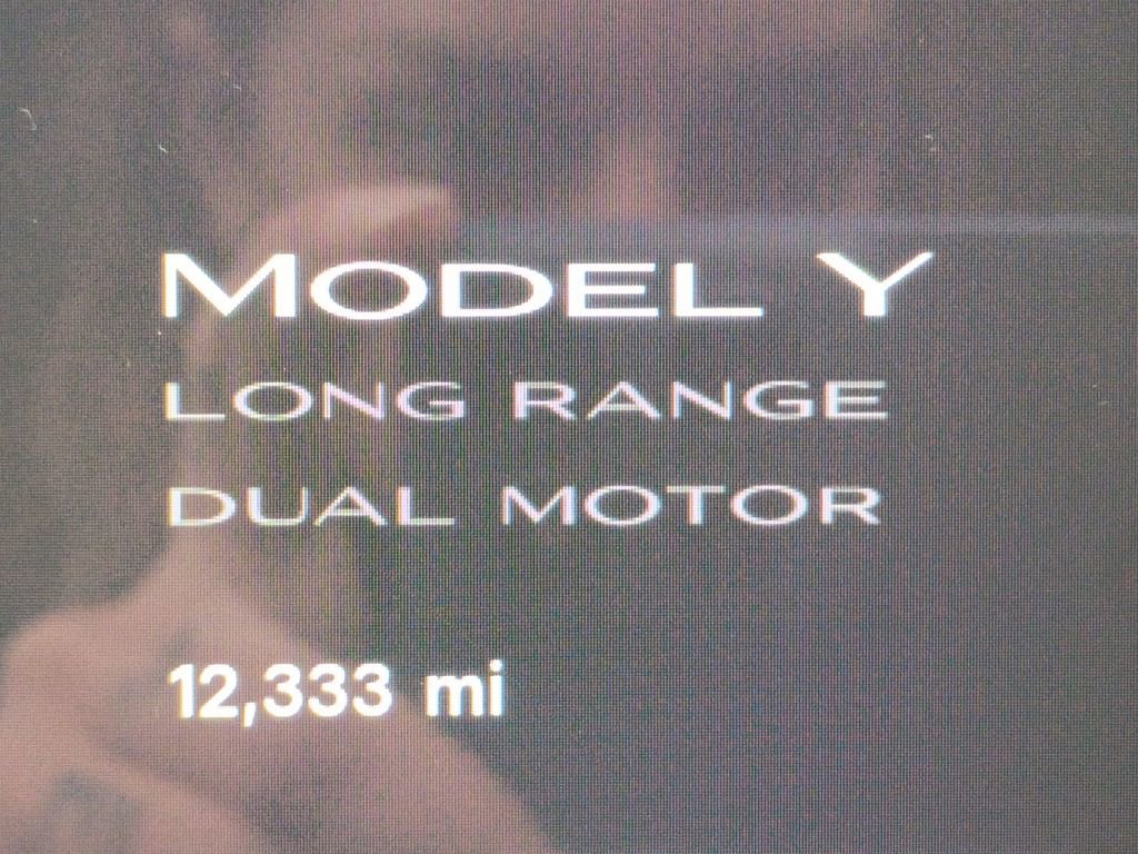 Used 2025 Tesla Model Y Long Range image 16