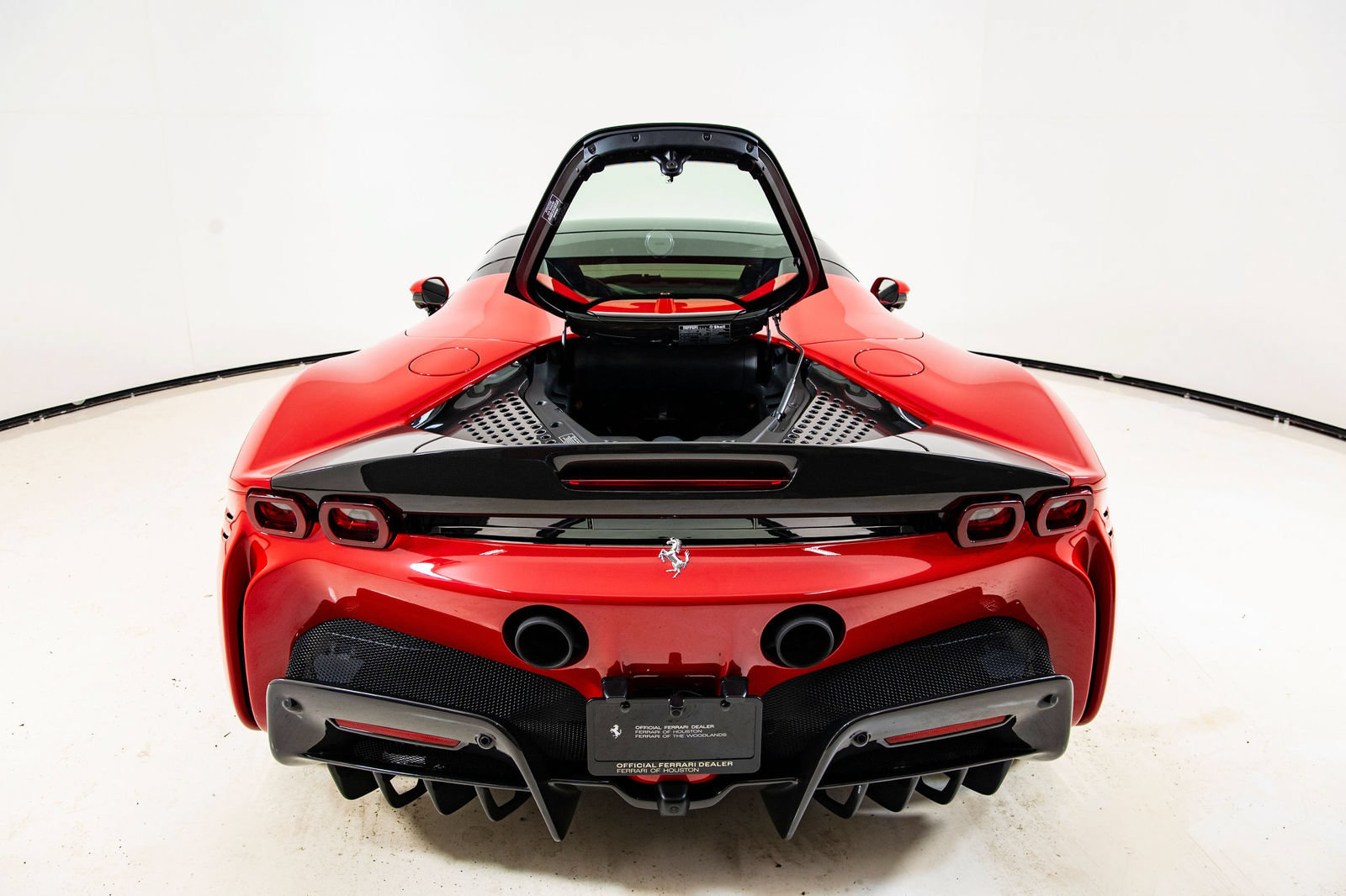 Certified 2023 Ferrari SF90 Spider AWD/4WD image 38