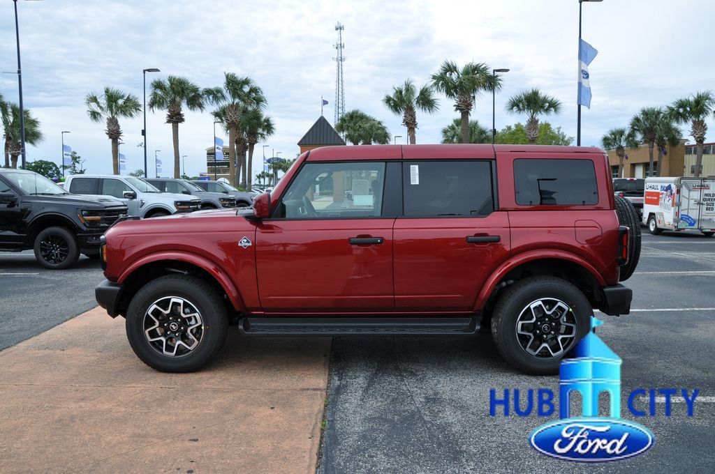 New 2026 Ford Bronco Outer Banks image 2