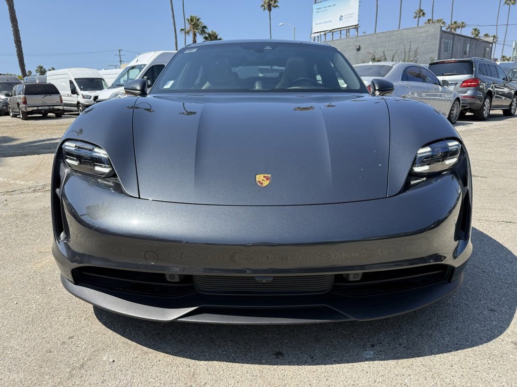 Used 2022 Porsche Taycan 4S image 2